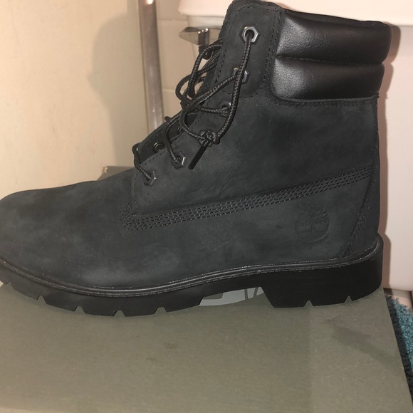 6in Linden woods waterproof blk boot (black timbs) - Picture 6 of 10